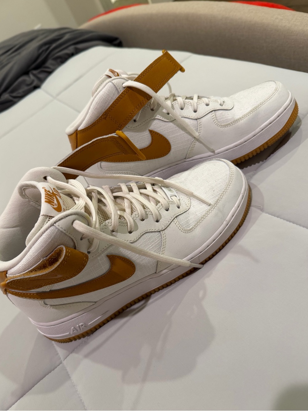 Nike Air Force 1 Mid '07 "Desert Ochre" (DD9625-102)